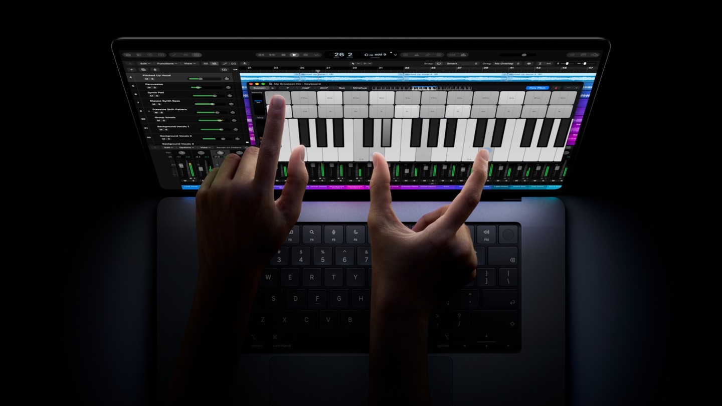 续航未打折扣：苹果首款触控 MacBook Pro 最长连续播放 24 小时视频