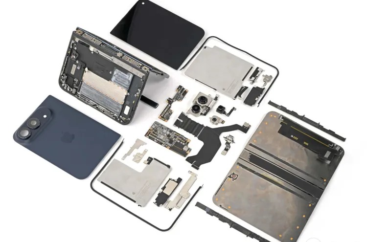 iFixit 拆解苹果 iPhone Duo：初步锁定折叠屏故障潜在诱因